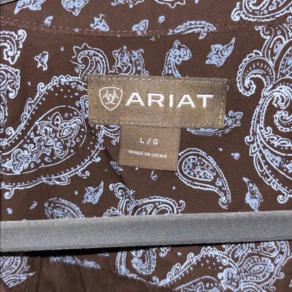 Ariat Men's Dark Brown Paisley Button Down Shirt - Picture 2 of 3